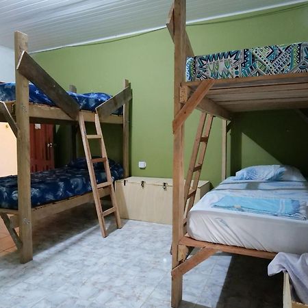Nomada Hostel Leticia Exterior photo